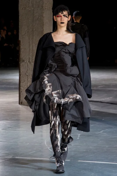 Look 36